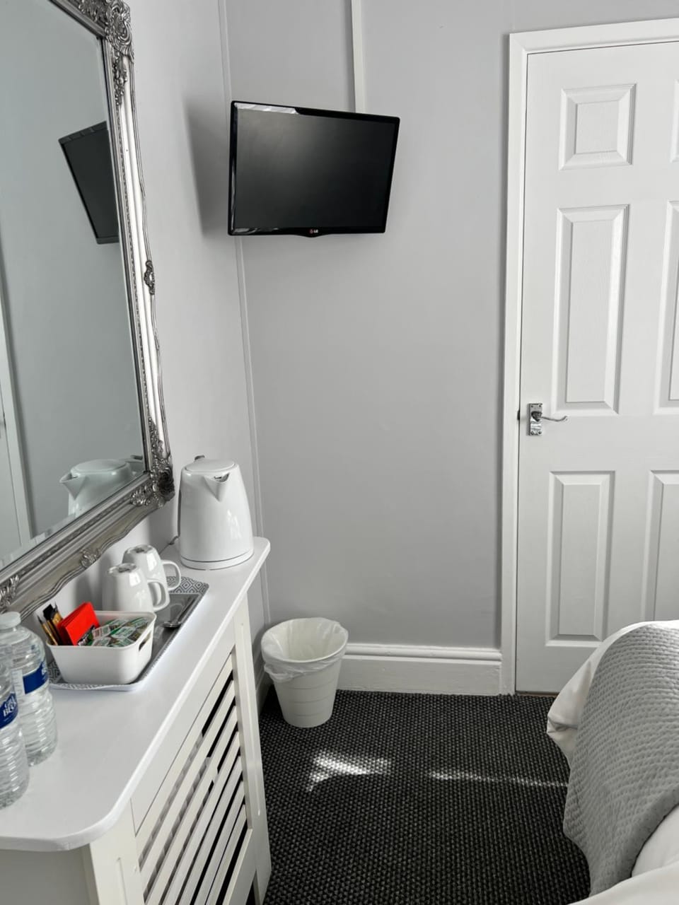 Chadberry House Hotel Bed and Breakfast in Blackpool