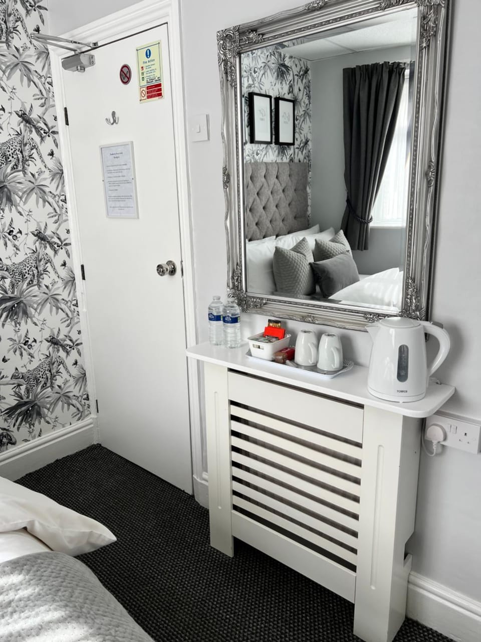 Chadberry House Hotel Bed and Breakfast in Blackpool