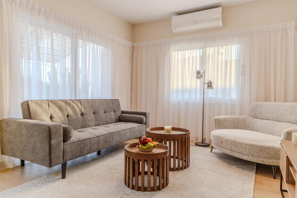 Living room, air conditioner