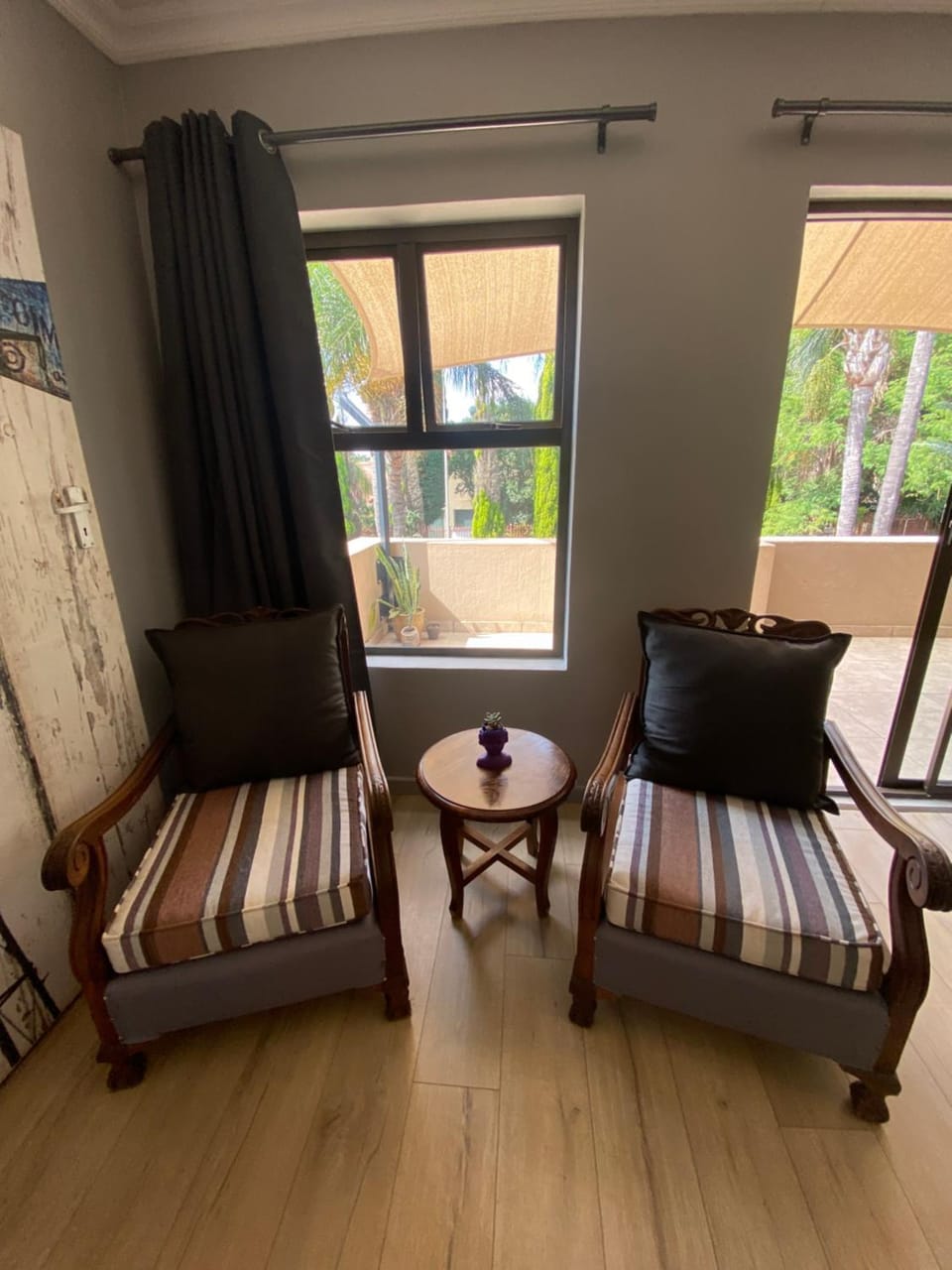 Seating area