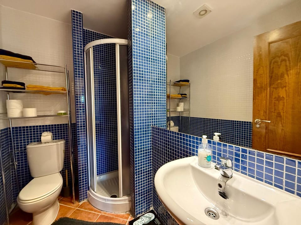 Shower, Toilet, Bathroom