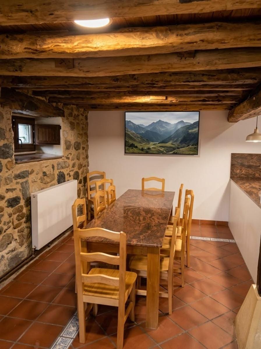 Alojamiento MONTE EDILLA Naturaleza, Confort, Teletrabajo y Recarga Eléctrica Apartment in Cantabria