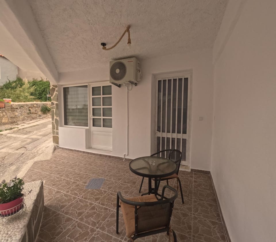Almyra Apartment in Messenia