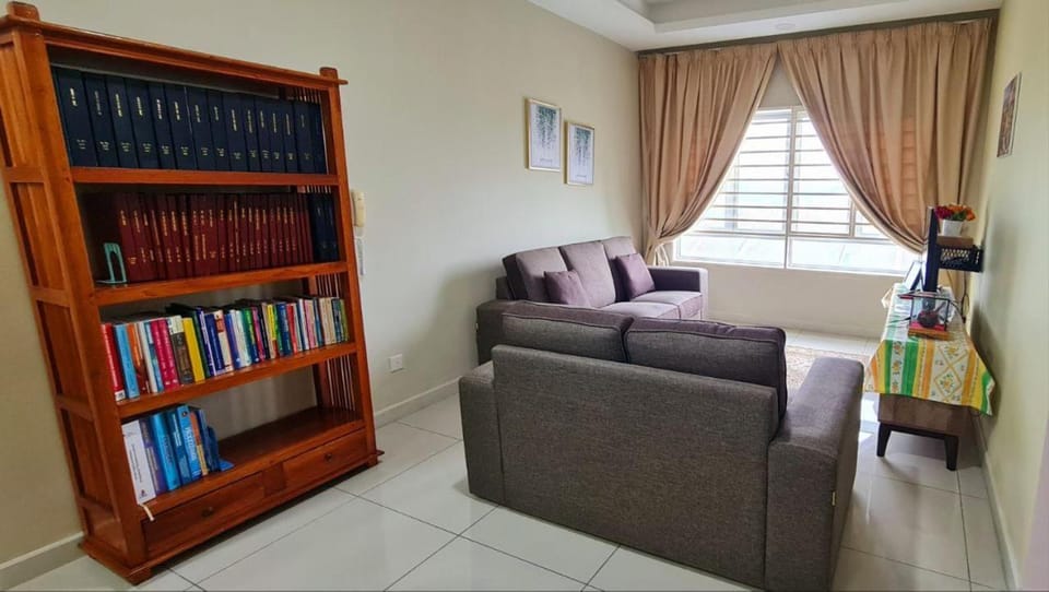 Library, Living room, Seating area