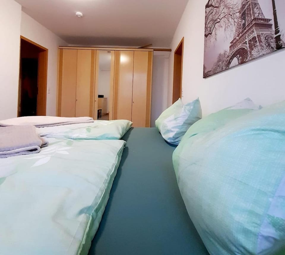 Großzügige, komfortable Wohnung Apartment in Saxony