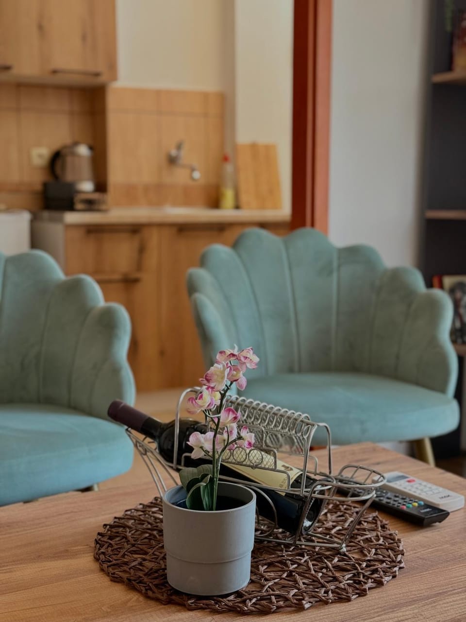 Living room, kitchen