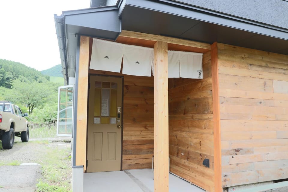 Property building, Day
