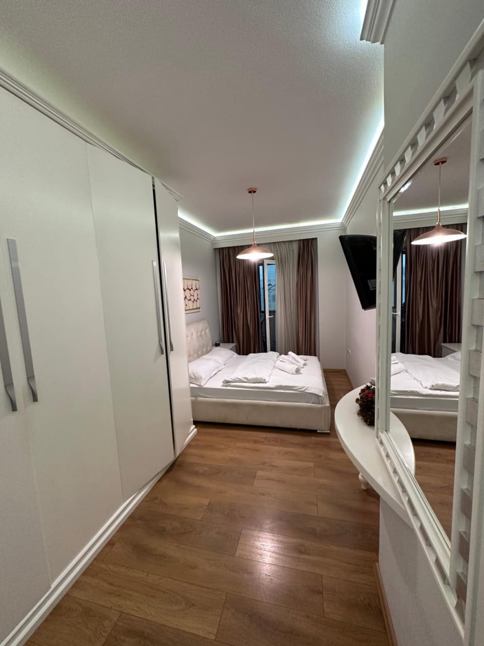 Center Apartment Easy Apartment in Tirana