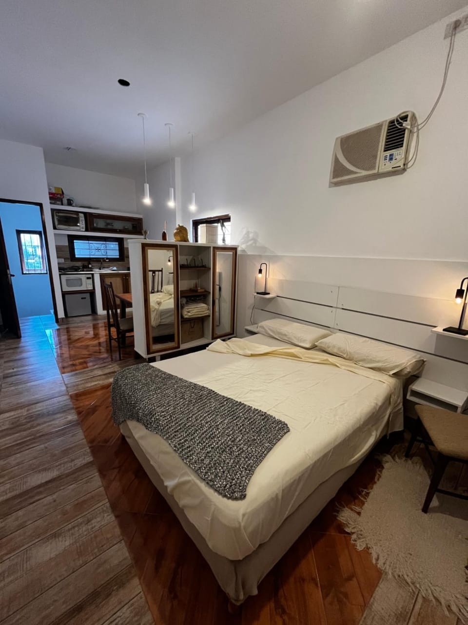 Photo of the whole room, Bedroom, air conditioner