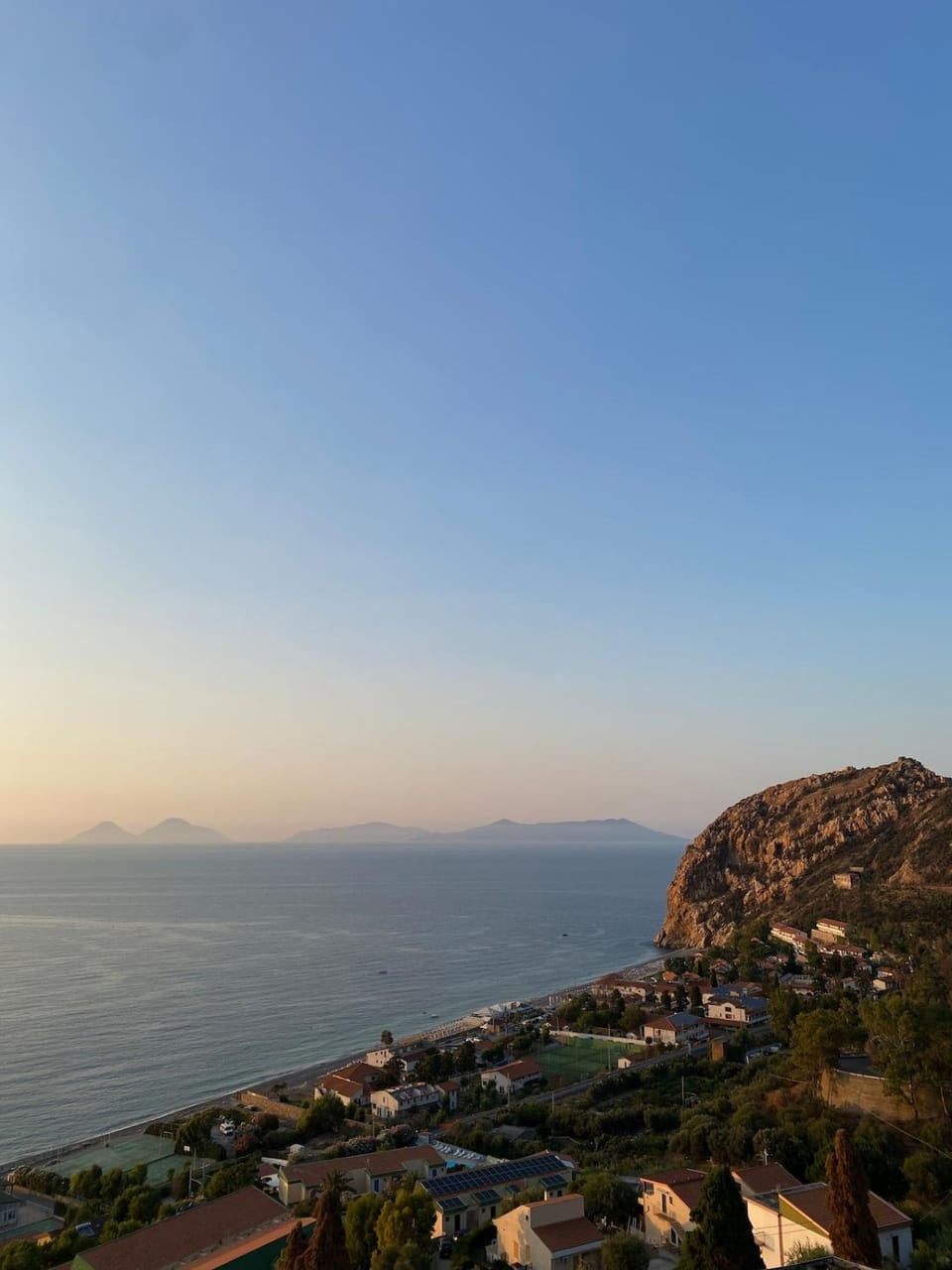 Gioiosa Marea, Capo Calavà - Splendido appartamento con vista mozzafiato House in Sicily