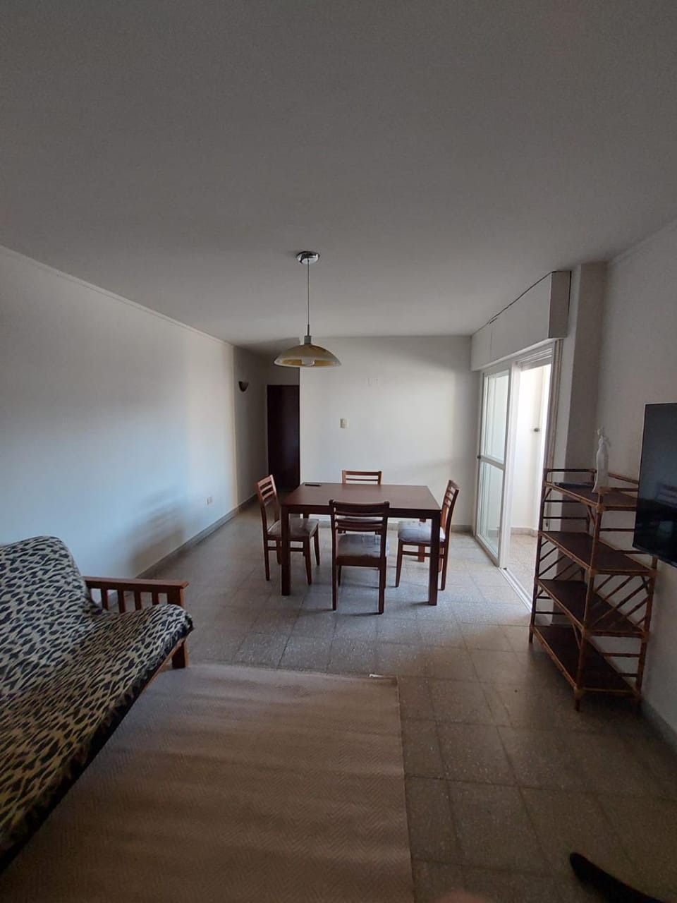 TV and multimedia, Living room, Seating area, Dining area, Evening entertainment