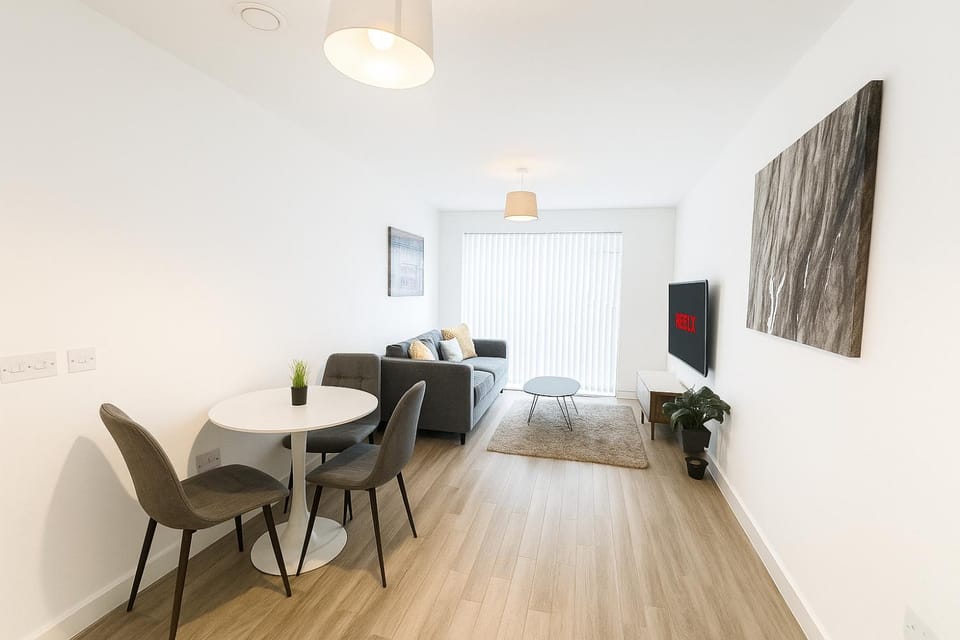 2Bed 2Bath Free Parking Very Central Apartment in Manchester
