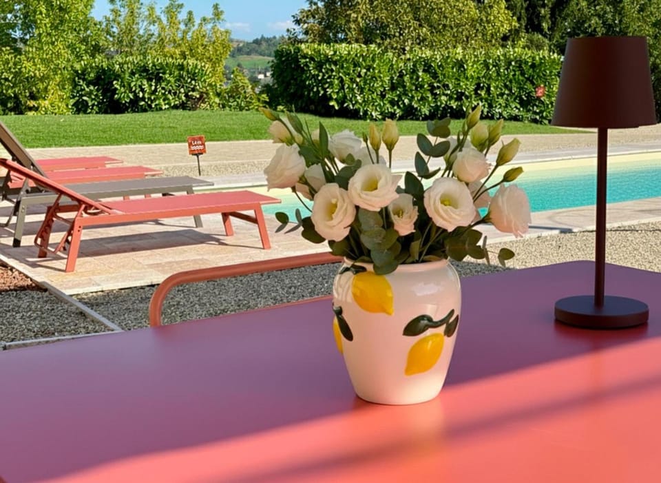 Garden, Swimming pool, Inner courtyard view