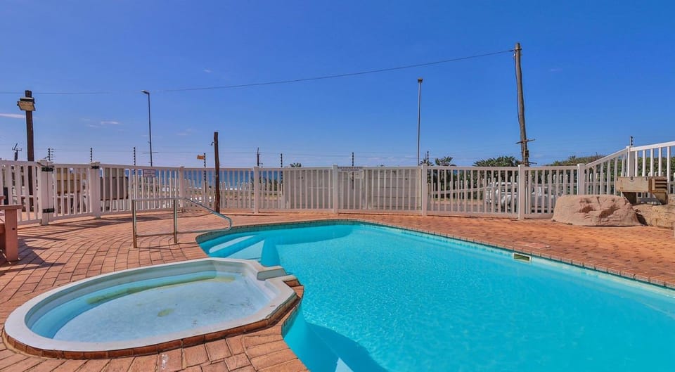 Pool view, Sea view, Swimming pool