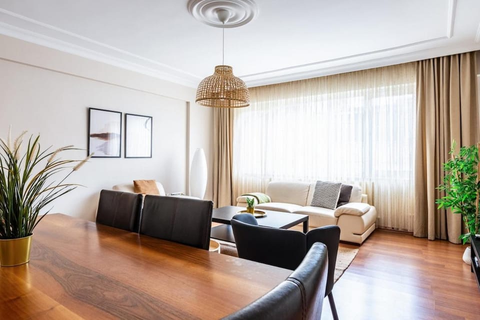 Gorgeous 3 Bedroom Flat - No8 Apartment in Istanbul