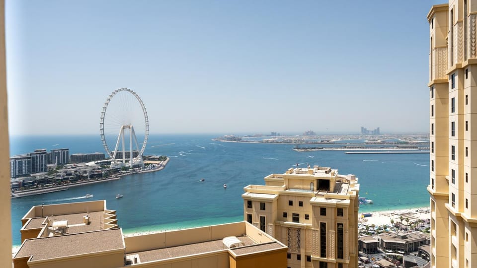 Luxury Casa - Paramount Sea View Apartment 2BR Apartment in Dubai