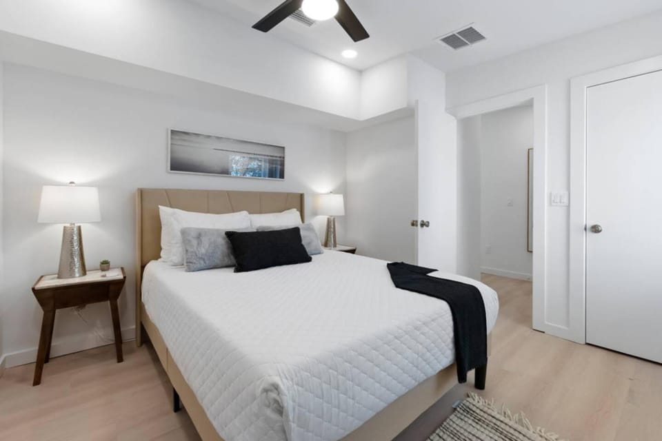 Bed, Bedroom
