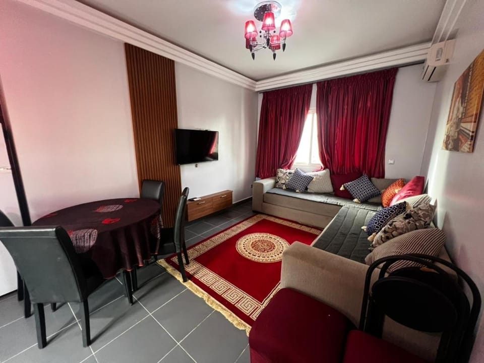 Appartement F2, Perla saidia - plage a 5 min à pieds - Piscine en travaux Apartment in Morocco