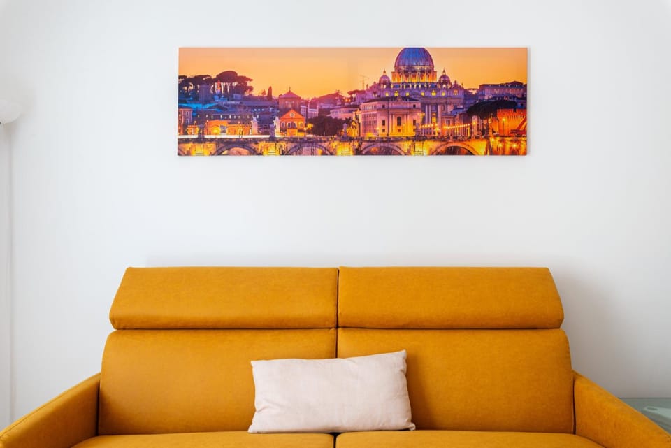 Living room, Decorative detail