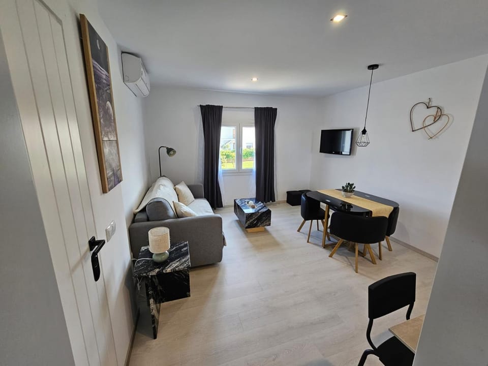 Apartamento Cala i Bosc en Mont-ras - Palafrugell - Costa Brava Apartment in Baix Empordà