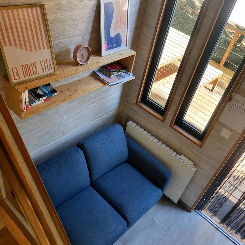 Tiny house cosy au cœur des bois Luxury tent in Auvergne-Rhône-Alpes