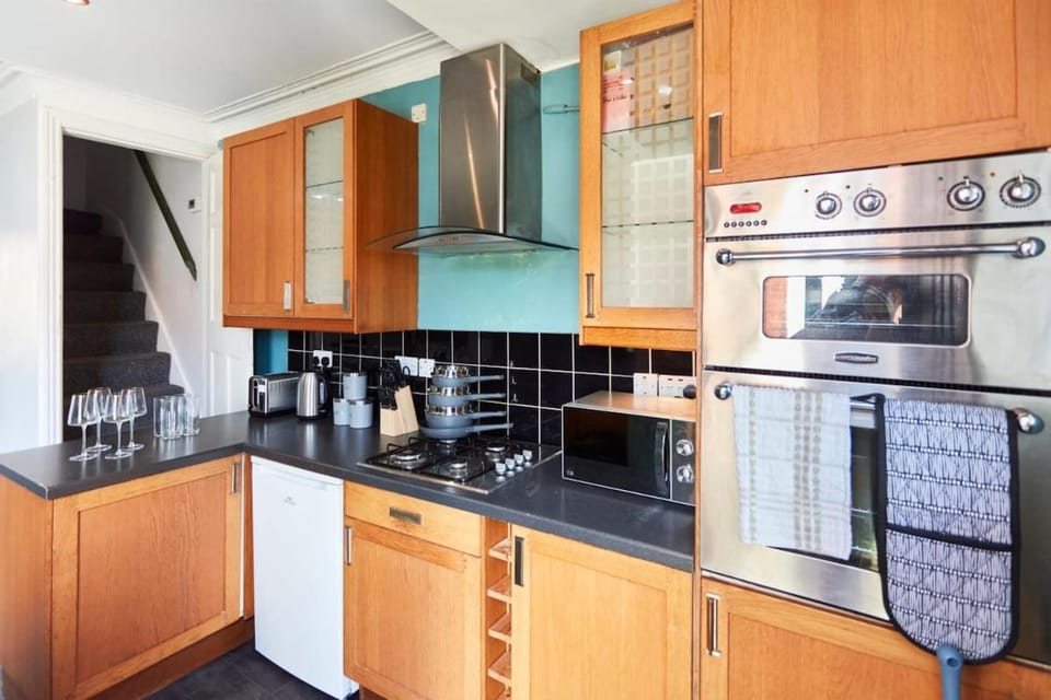 Grace Villa Home Near Leeds City Apartment in Leeds
