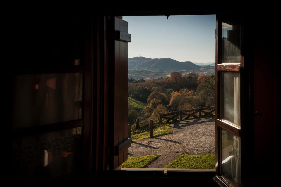 Casa Peluaga Country House in Basque Country