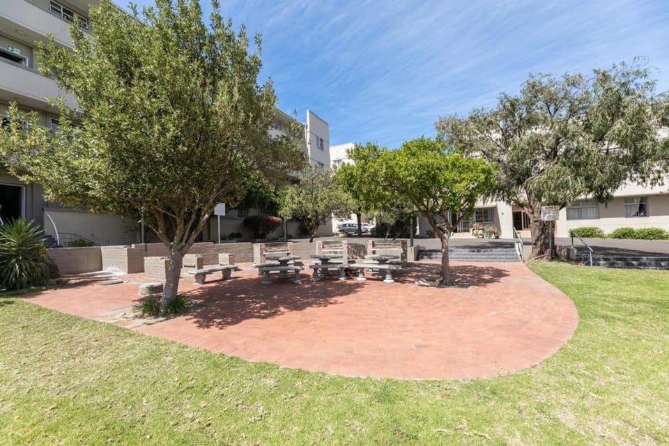Sunny apartment in Cape Town - Zonnebloem Apartment in Cape Town