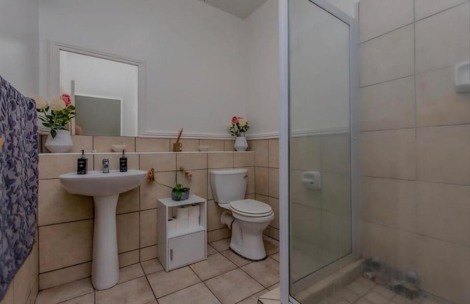 2bed in sandton city Apartment in Sandton