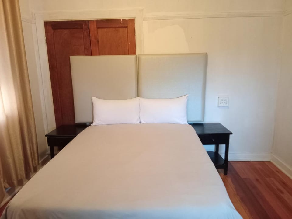 Umbilo Guest House 1 Bed and Breakfast in Durban
