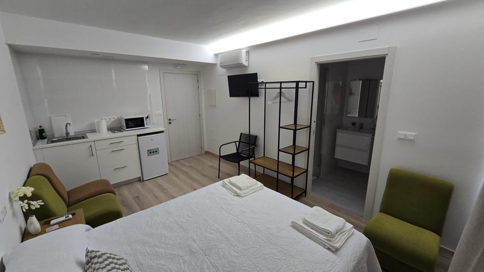 Bathroom, TV and multimedia, furniture, microwave, air conditioner