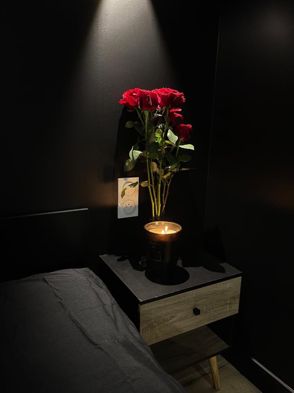 Atypical romantic room Apartment in Auvergne-Rhône-Alpes