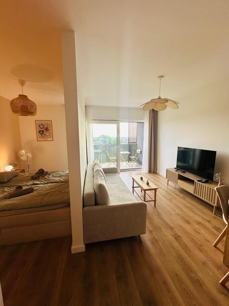 Green Flat Apartment in Czechia
