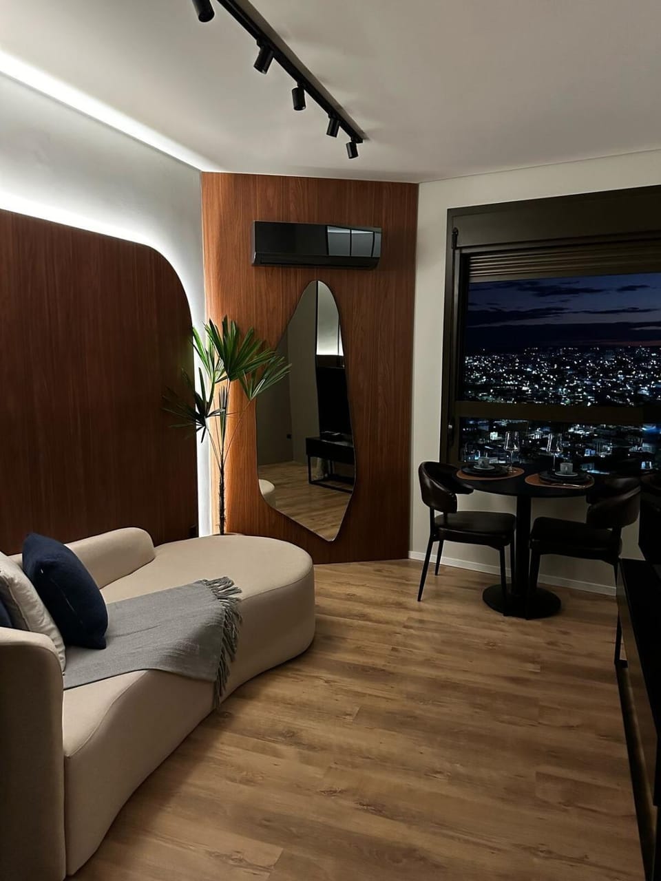 The Loft Aurora Estilo e Conforto no Parque UNA Apartment in Pelotas