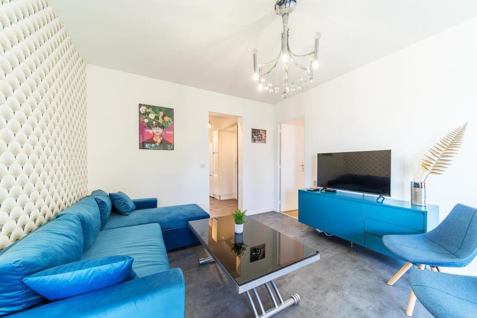 T5 balcony Parking 10 min Eurexpo -Stade-ldlc Apartment in Auvergne-Rhône-Alpes