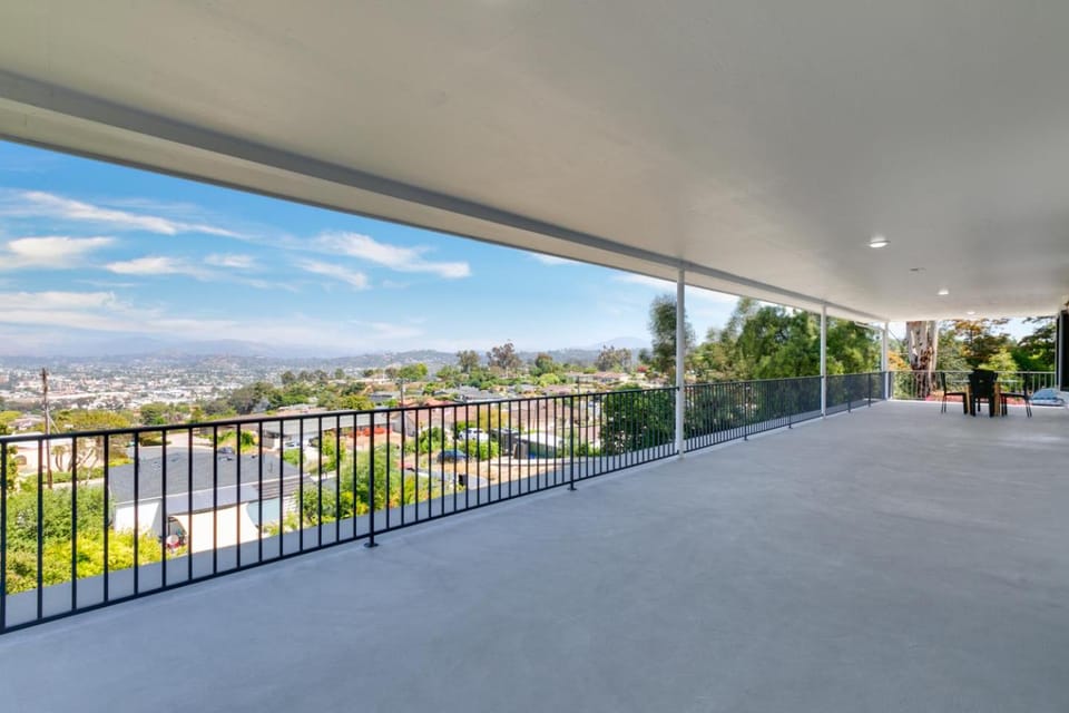 View (from property/room), Balcony/Terrace