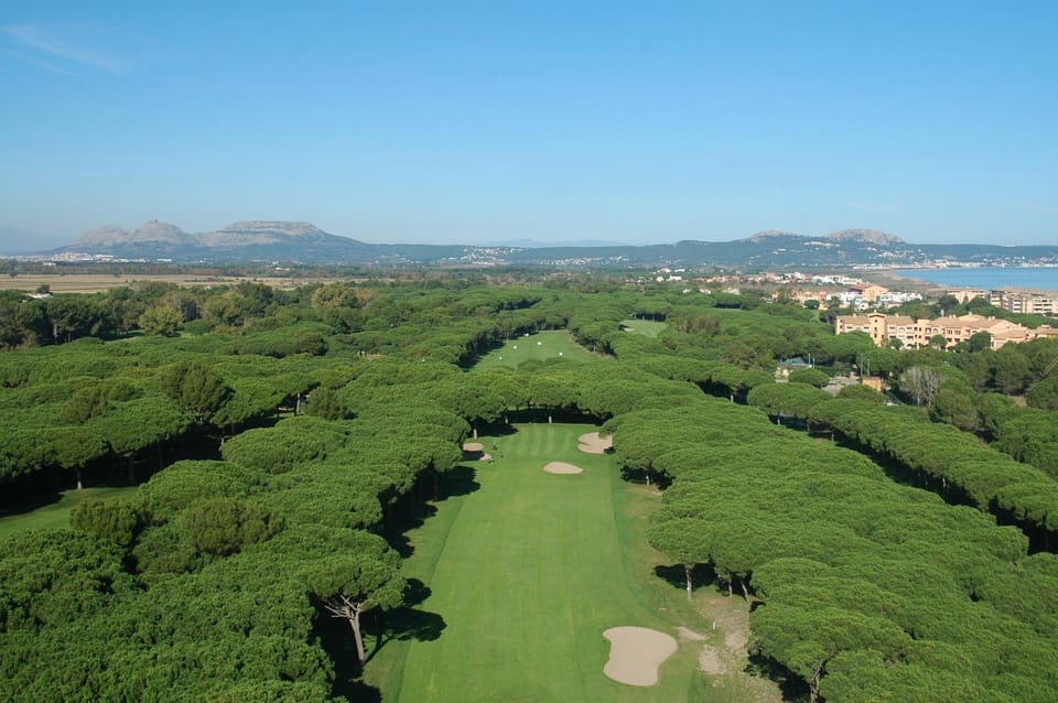 Bird's eye view, Golfcourse