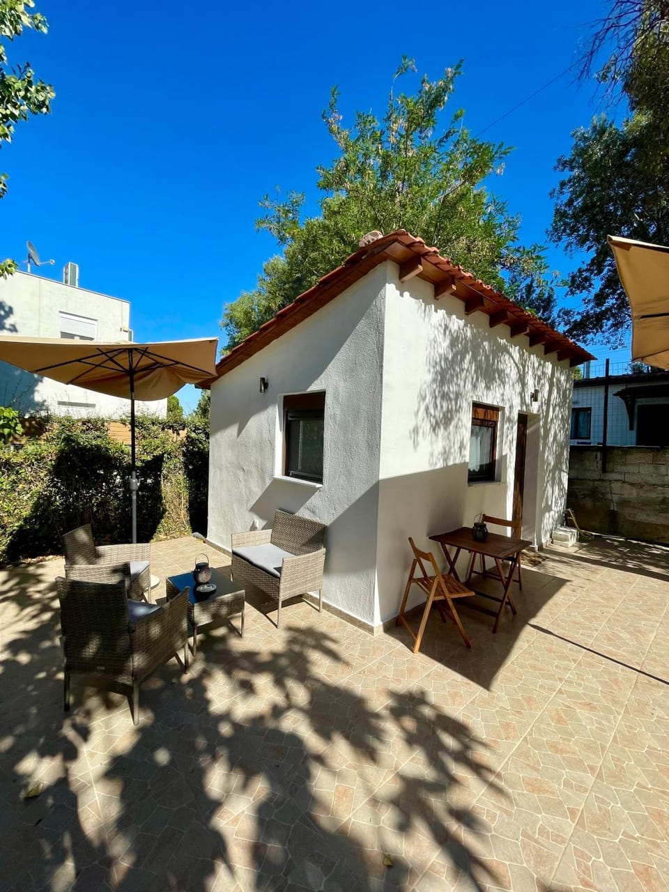Property building, Patio