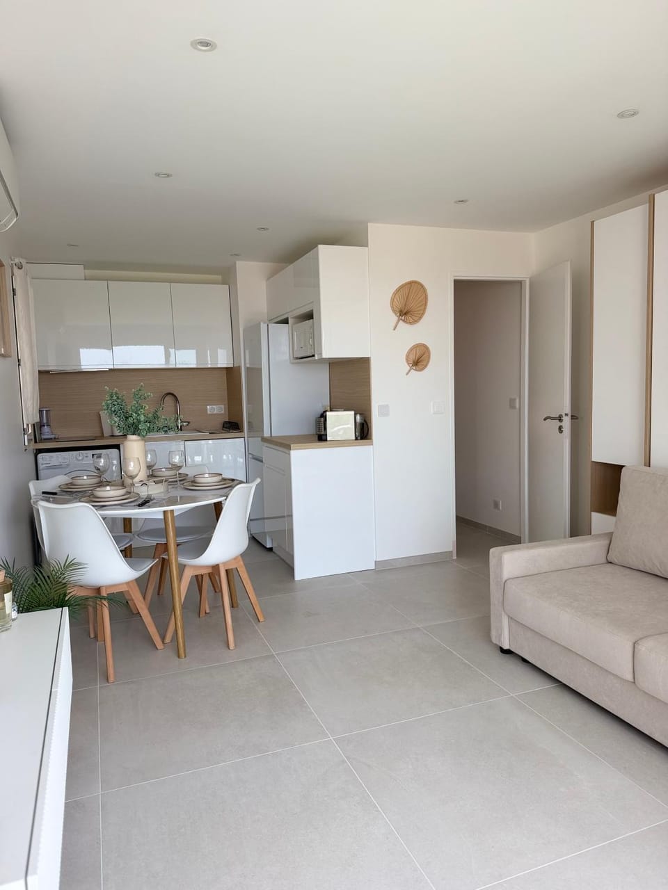 Appartement Climatisé Vue Mer en Rez-de-Jardin Apartment in Lumio