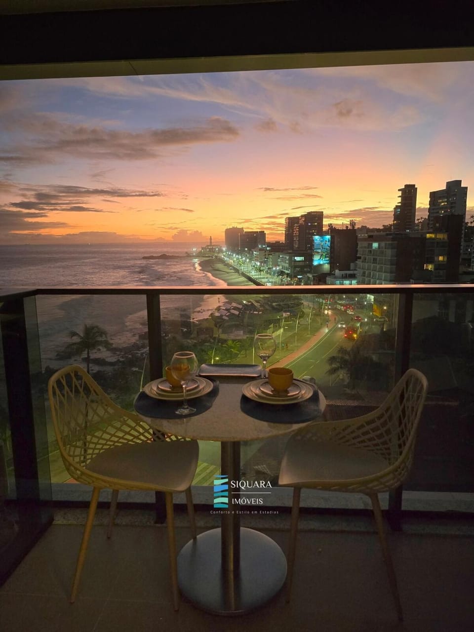 View (from property/room), City view, Sea view, Sunset