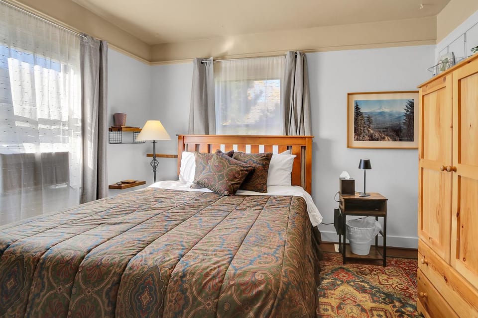 Northgate Station Apartment in Seattle