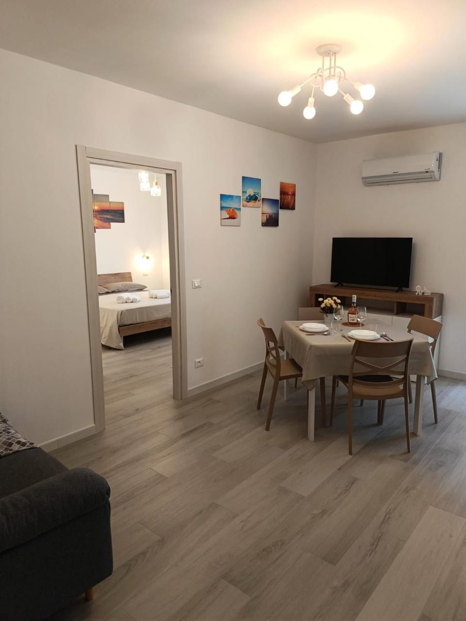 Living room, Dining area, air conditioner