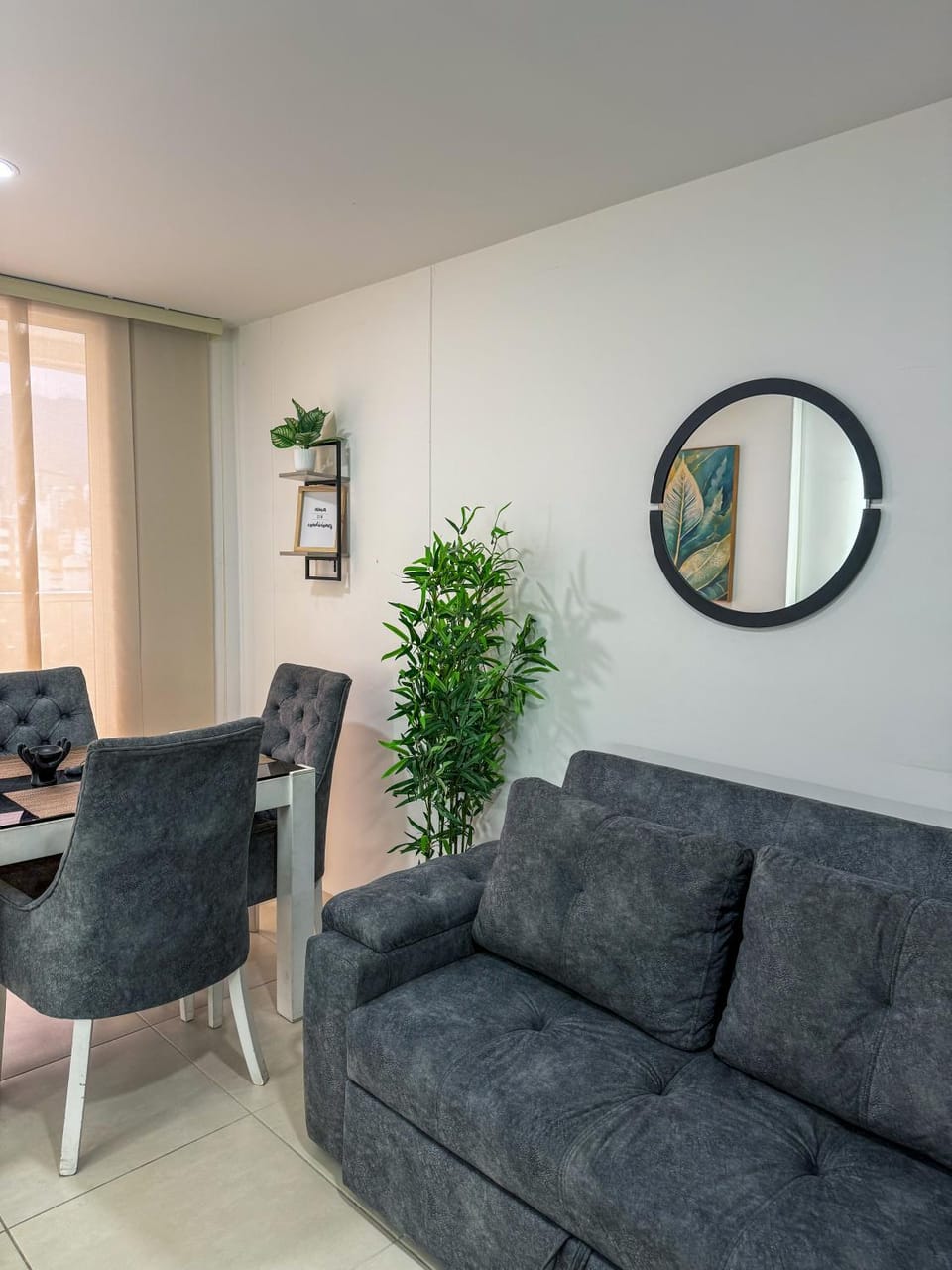 Communal lounge/ TV room, Living room, Dining area