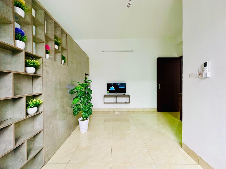 Honeyroom-230 Mễ Trì Thượng Apartment in Laos
