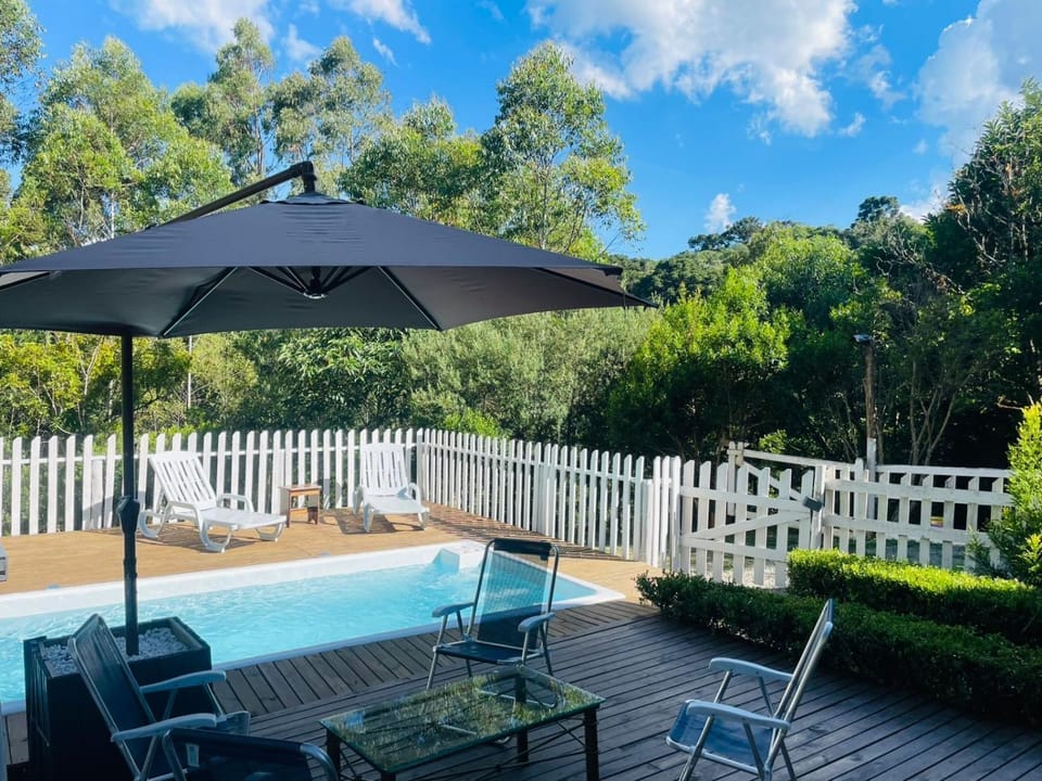 Patio, Day, Natural landscape, Garden, Garden view, Pool view, Swimming pool, sunbed