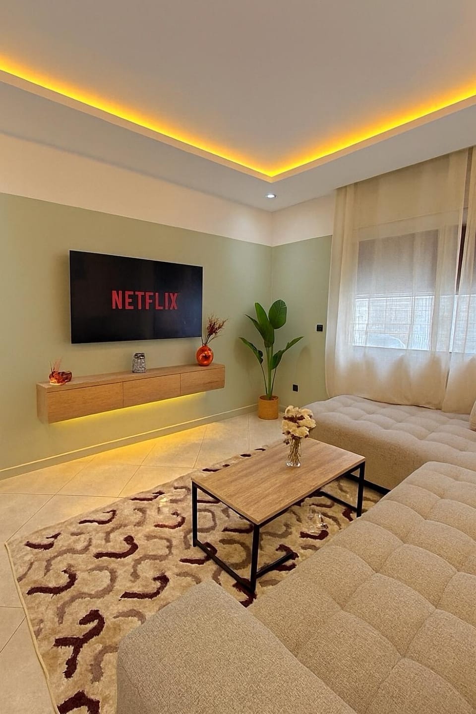 TV and multimedia, Living room, Seating area