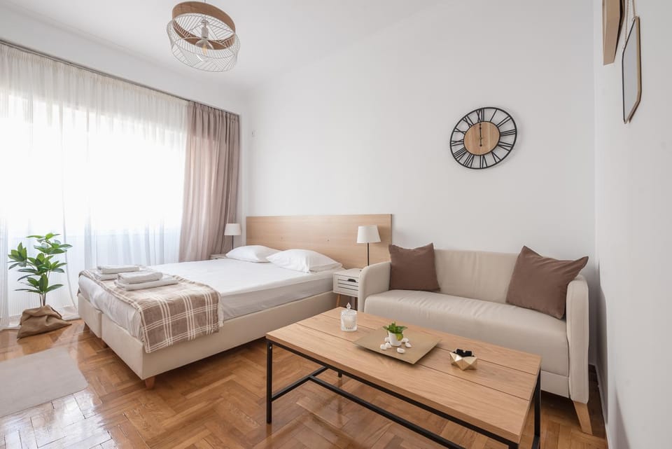 Ble Elia Estia Suite Apartment in Athens