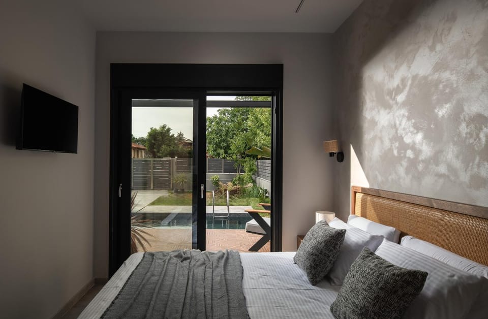 AURA sophisticated living House in Halkidiki