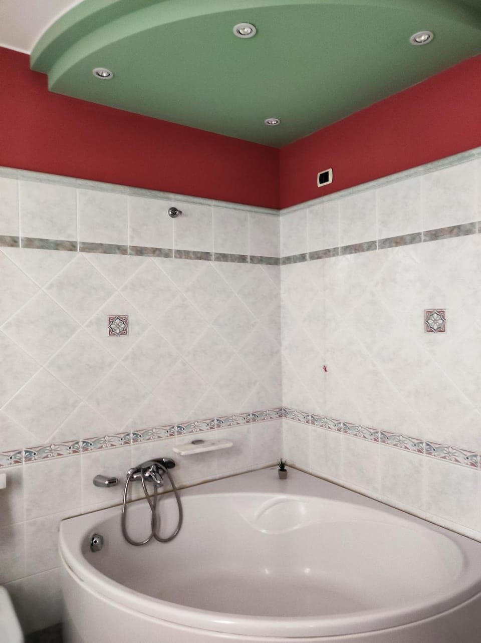 Yellow House Apartment in Avola