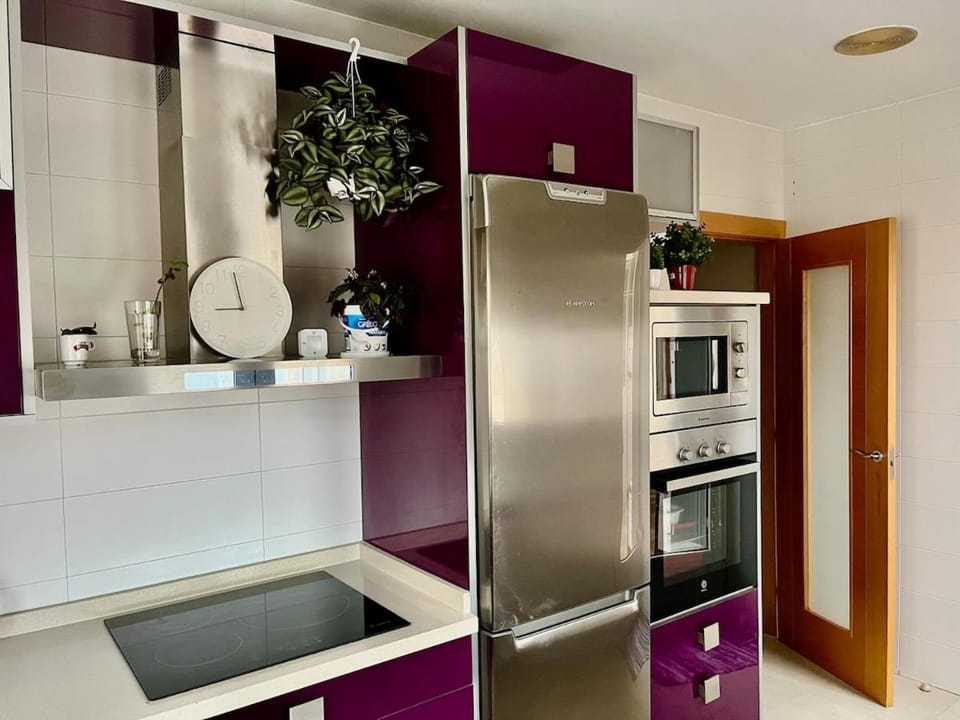 Kitchen or kitchenette, oven, stove